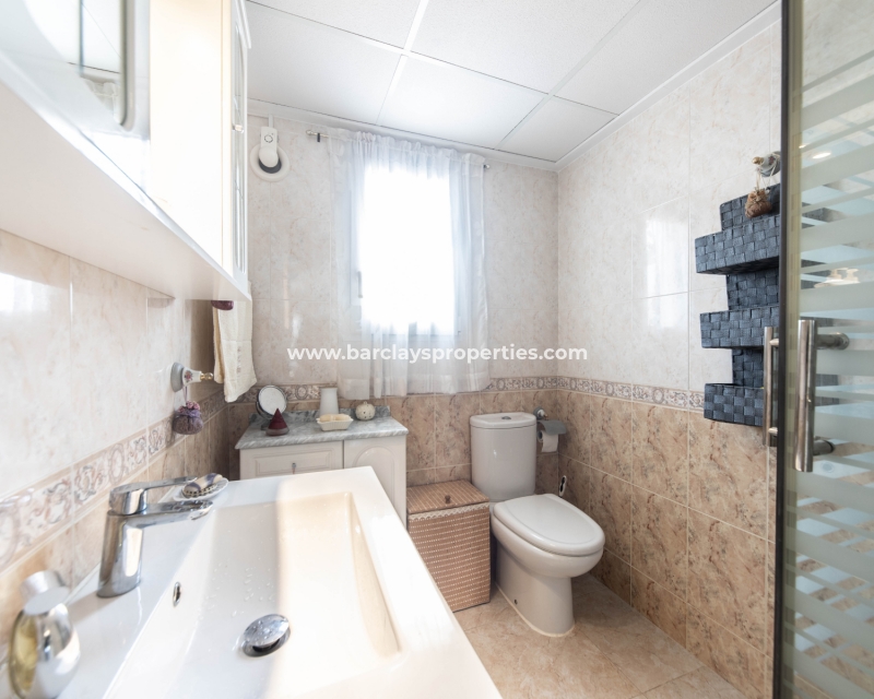 Wederverkoop - Vrijstaande Villa - Urb. La Marina