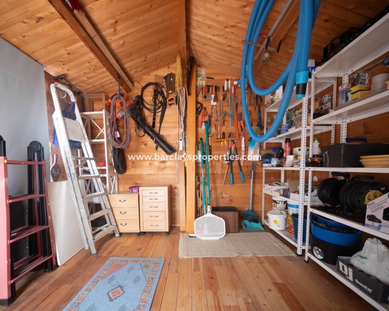 Wederverkoop - Vrijstaande Villa - Urb. La Marina