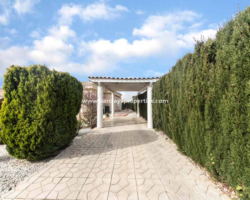 Wederverkoop - Vrijstaande Villa - Urb. La Marina