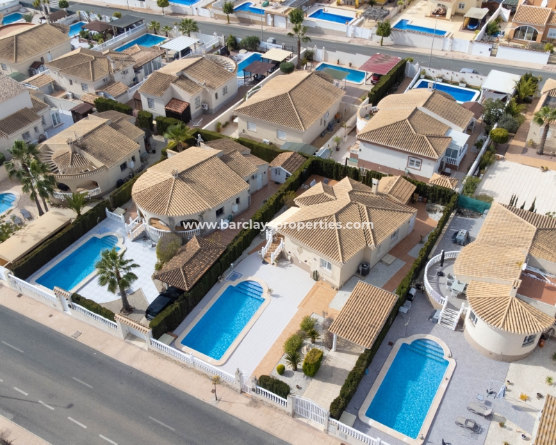 Wederverkoop - Vrijstaande Villa - Urb. La Marina