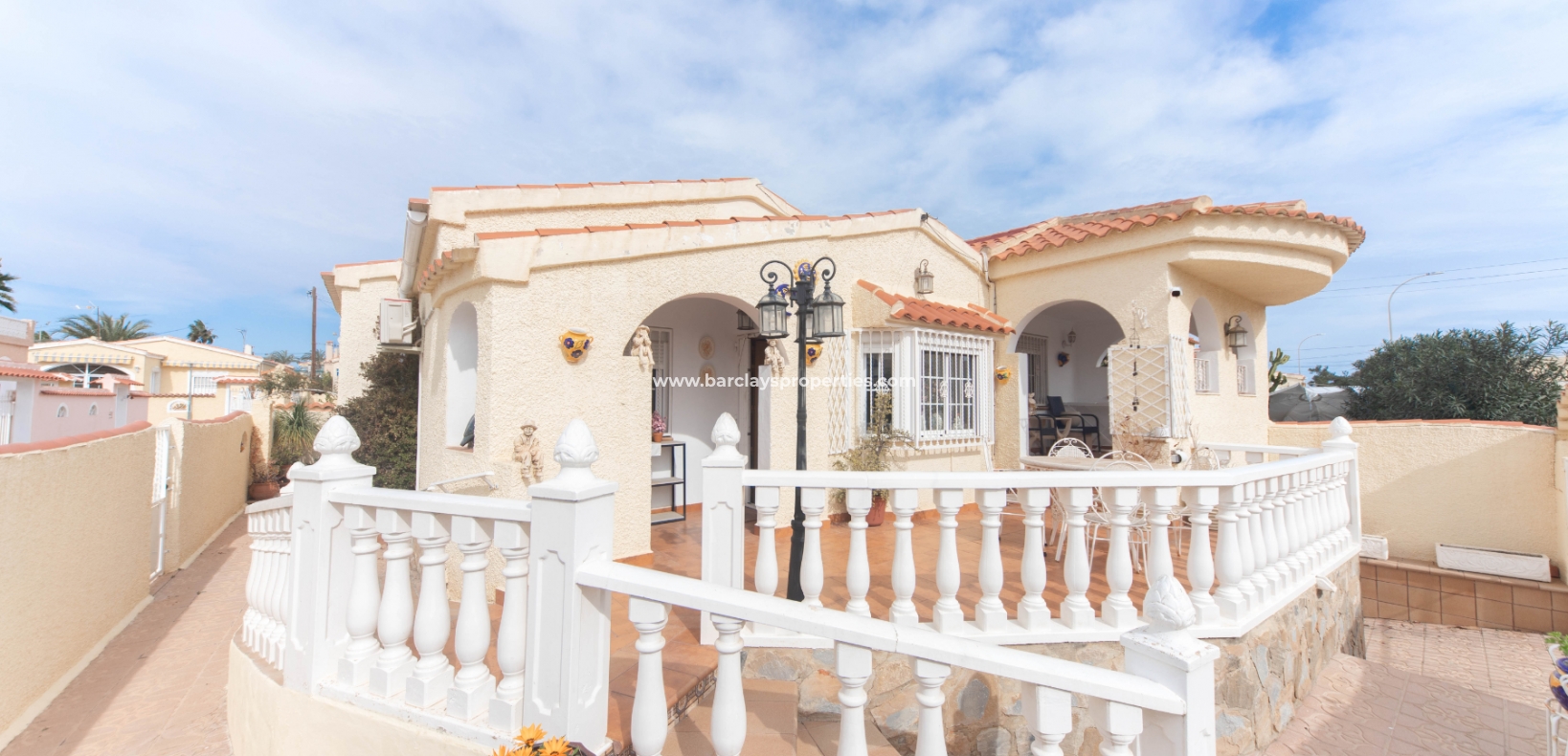 Wederverkoop - Vrijstaande Villa - Urb. La Marina