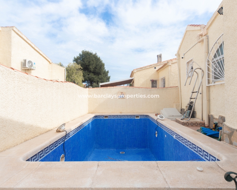 Wederverkoop - Vrijstaande Villa - Urb. La Marina