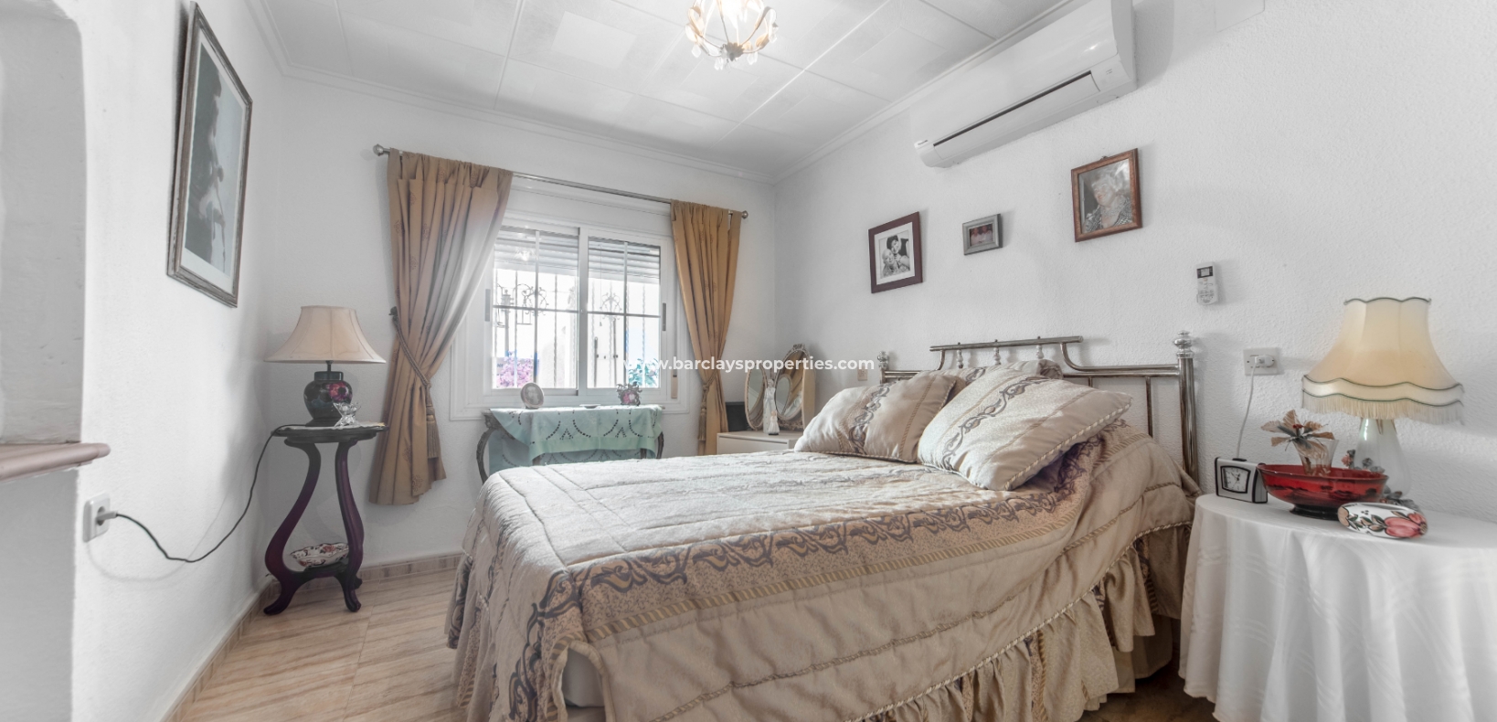 Wederverkoop - Vrijstaande Villa - Urb. La Marina