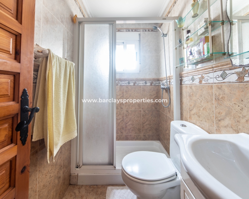 Wederverkoop - Vrijstaande Villa - Urb. La Marina