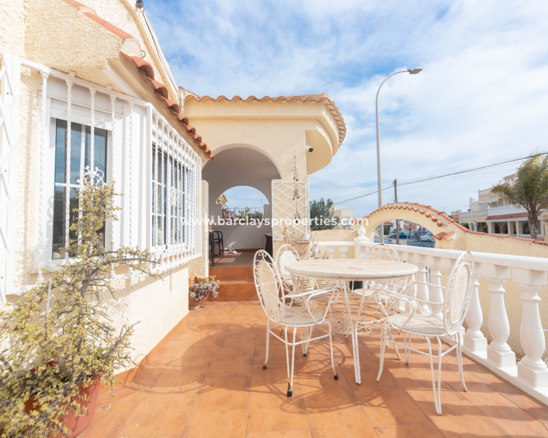 Wederverkoop - Vrijstaande Villa - Urb. La Marina