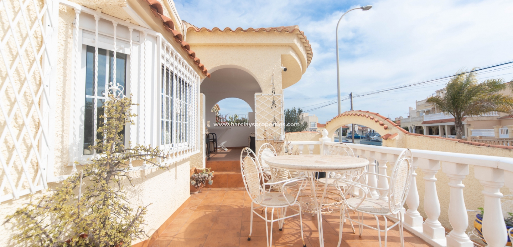 Wederverkoop - Vrijstaande Villa - Urb. La Marina