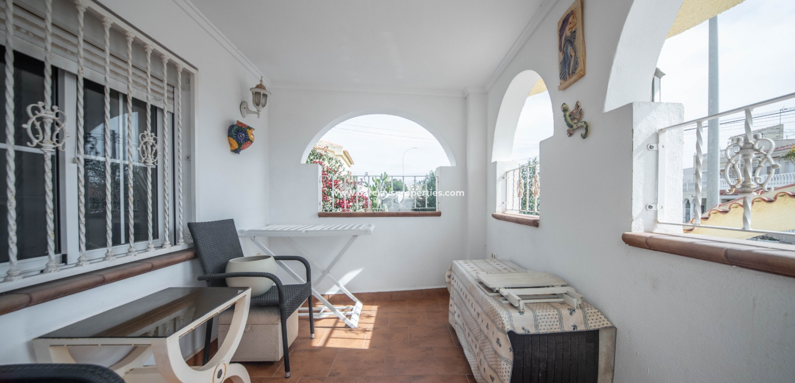 Wederverkoop - Vrijstaande Villa - Urb. La Marina