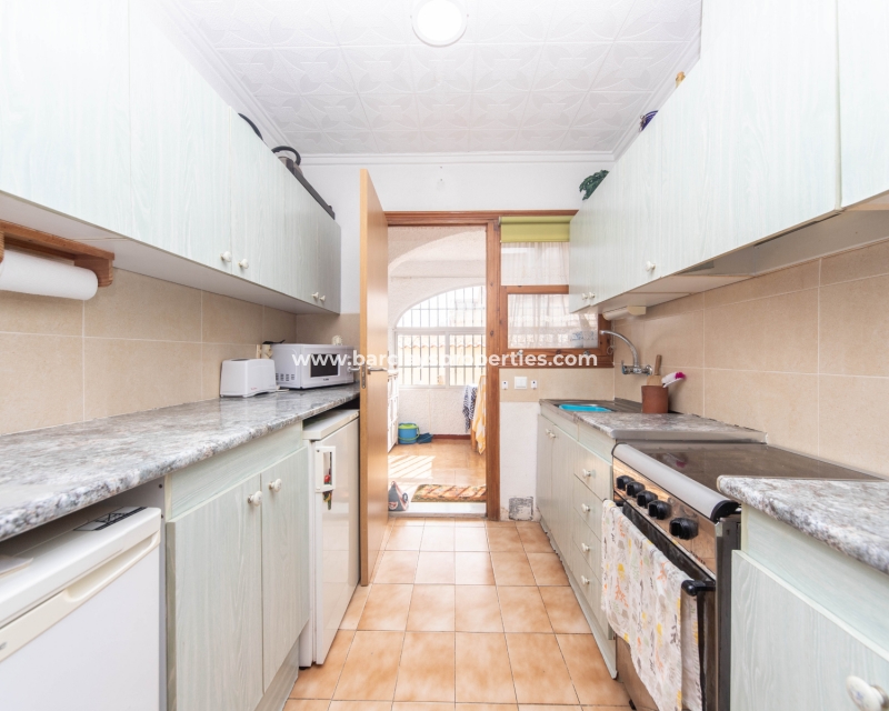 Wederverkoop - Vrijstaande Villa - Urb. La Marina