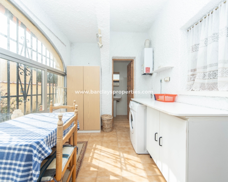 Wederverkoop - Vrijstaande Villa - Urb. La Marina