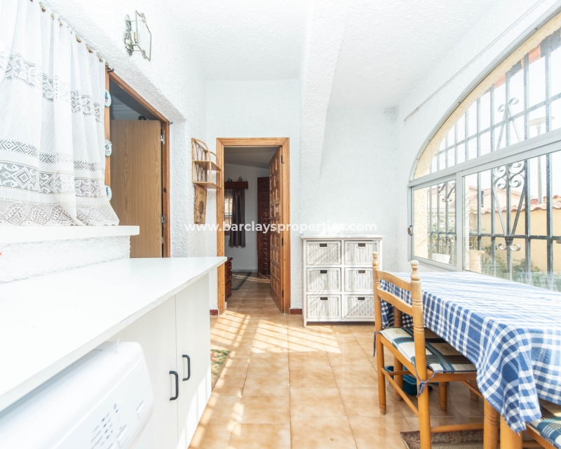 Wederverkoop - Vrijstaande Villa - Urb. La Marina