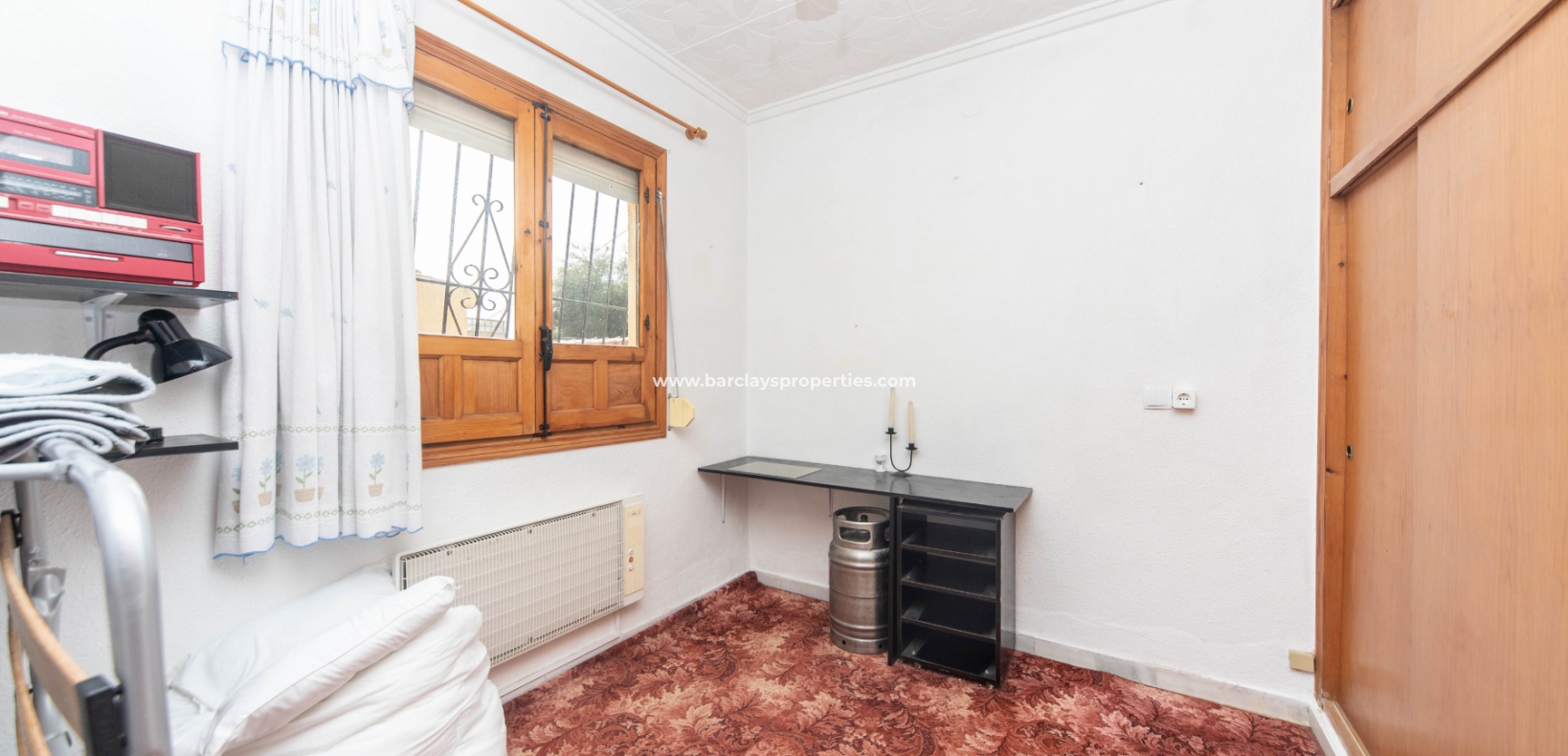 Wederverkoop - Vrijstaande Villa - Urb. La Marina