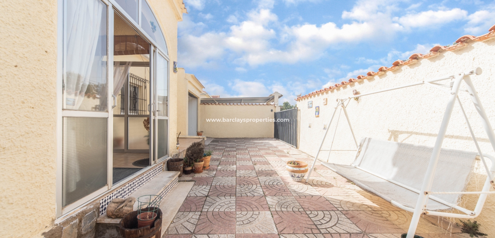 Wederverkoop - Vrijstaande Villa - Urb. La Marina