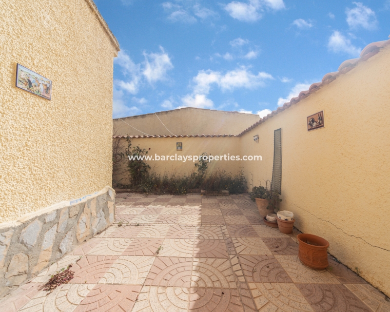 Wederverkoop - Vrijstaande Villa - Urb. La Marina