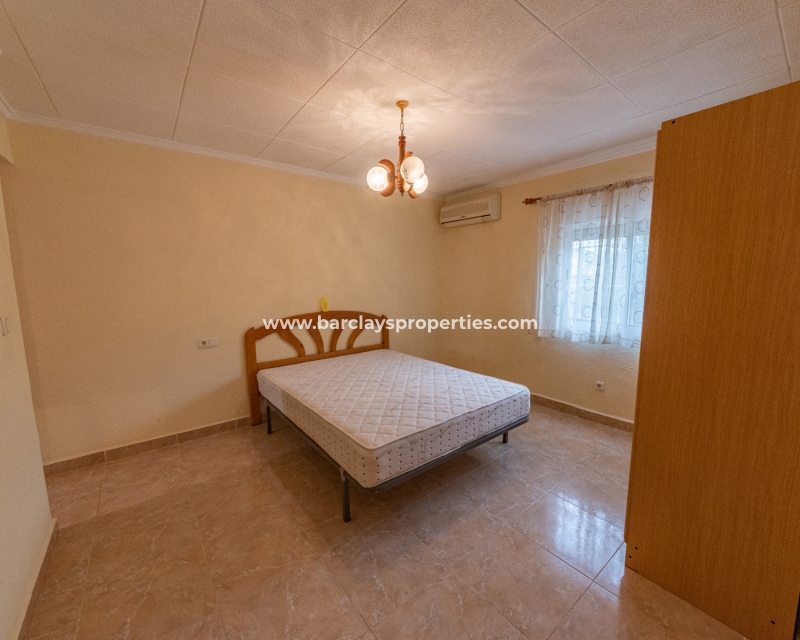 Wederverkoop - Vrijstaande Villa - Urb. La Marina