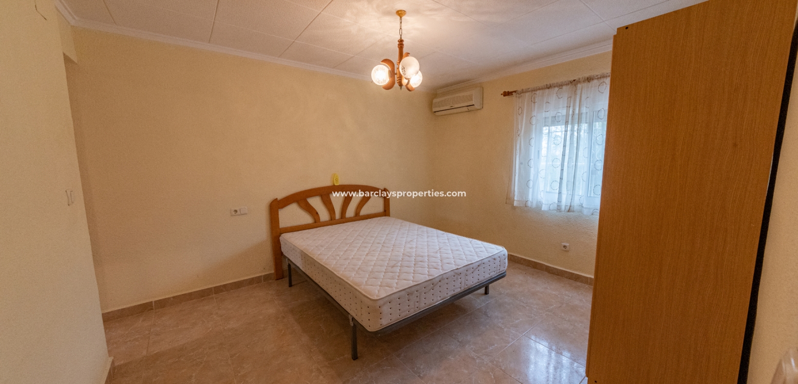 Wederverkoop - Vrijstaande Villa - Urb. La Marina