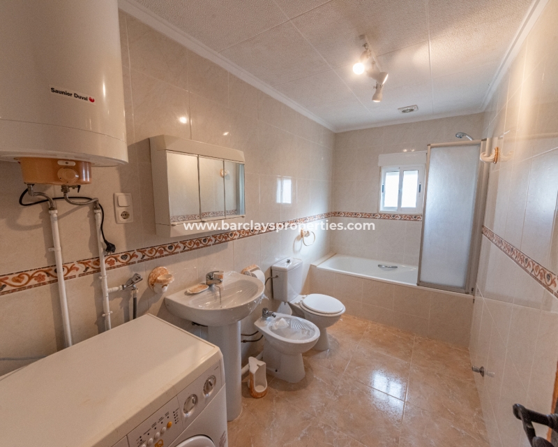 Wederverkoop - Vrijstaande Villa - Urb. La Marina