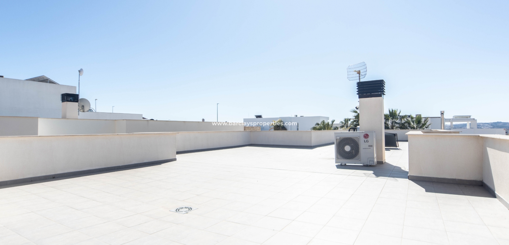 Wederverkoop - Vrijstaande Villa - Urb. La Marina