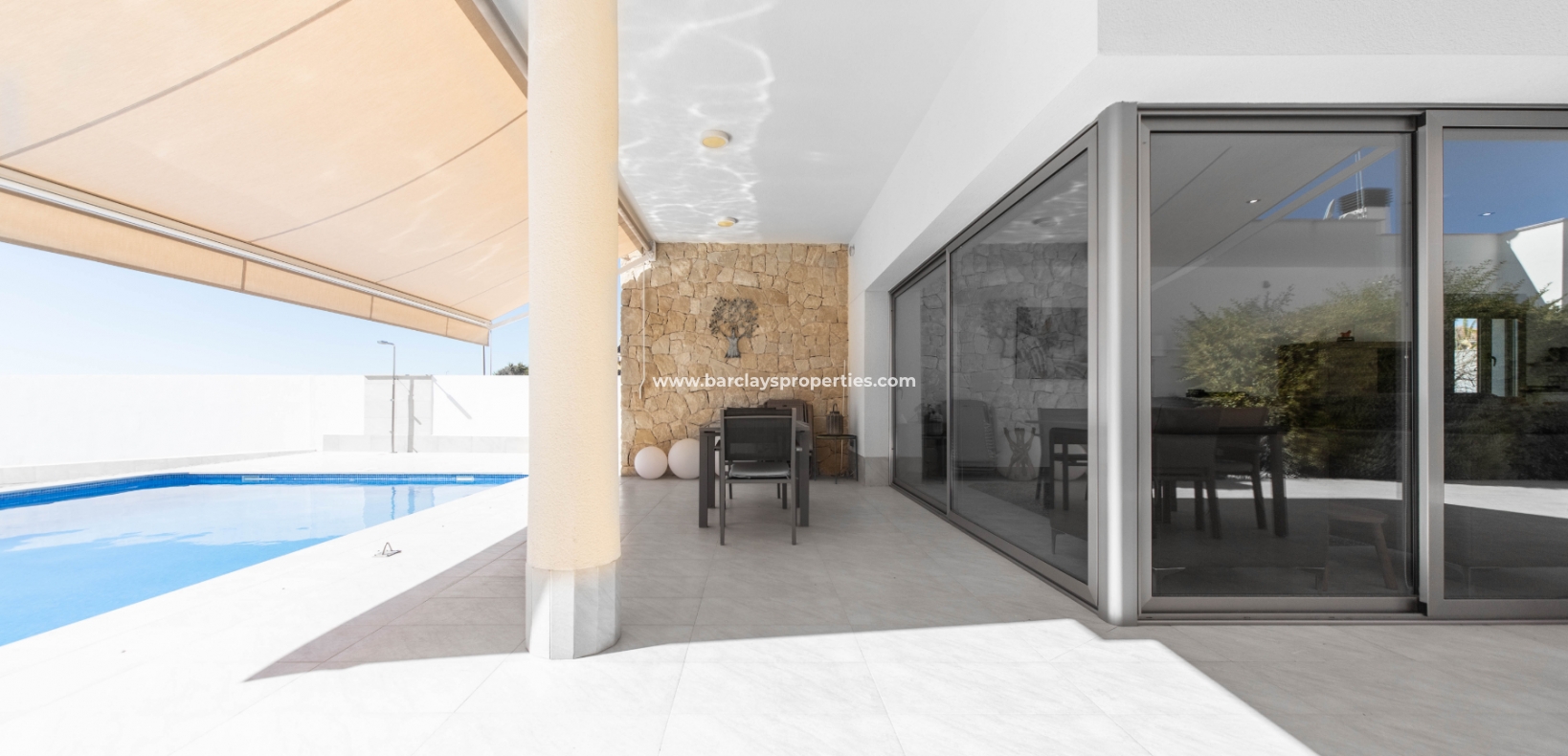 Wederverkoop - Vrijstaande Villa - Urb. La Marina