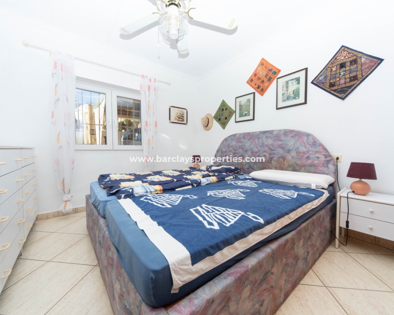 Wederverkoop - Vrijstaande Villa - Urb. La Marina