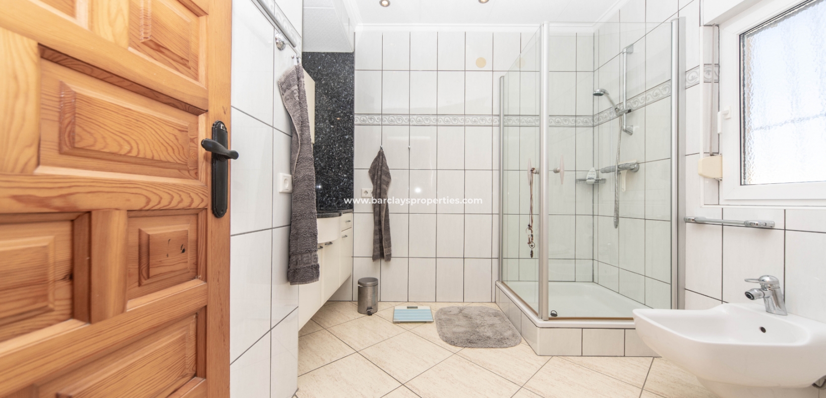 Wederverkoop - Vrijstaande Villa - Urb. La Marina