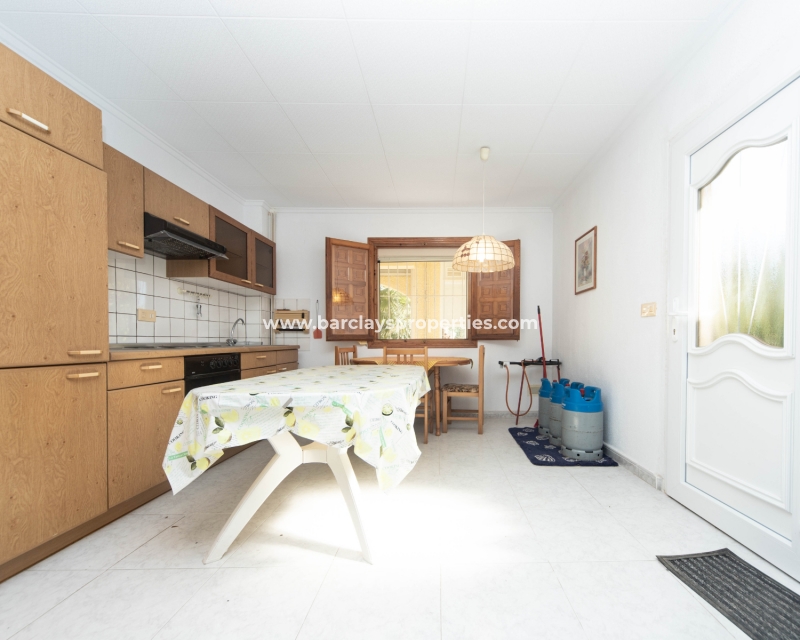 Wederverkoop - Vrijstaande Villa - Urb. La Marina