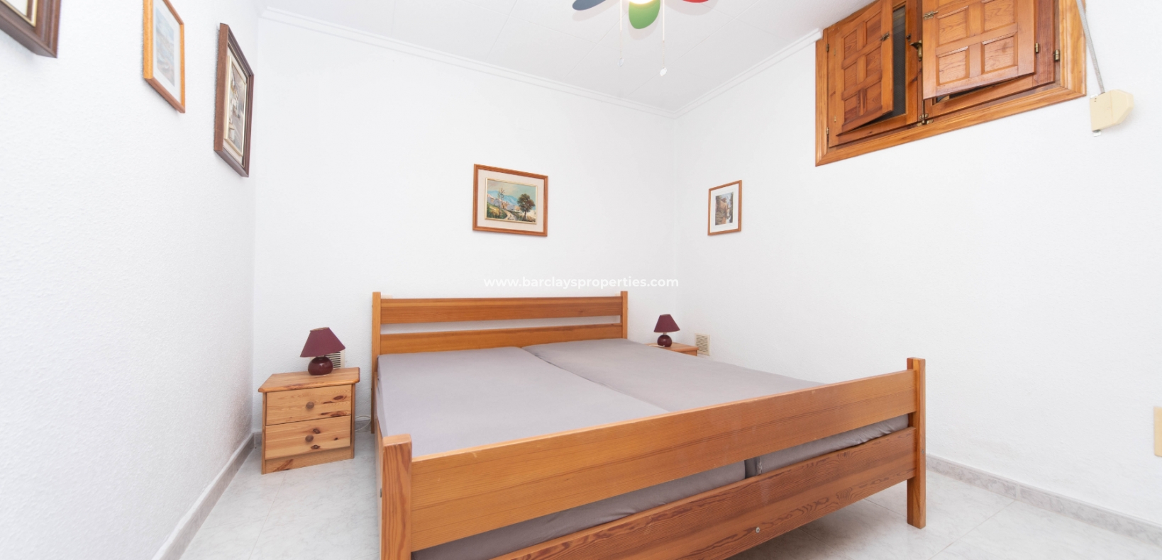 Wederverkoop - Vrijstaande Villa - Urb. La Marina