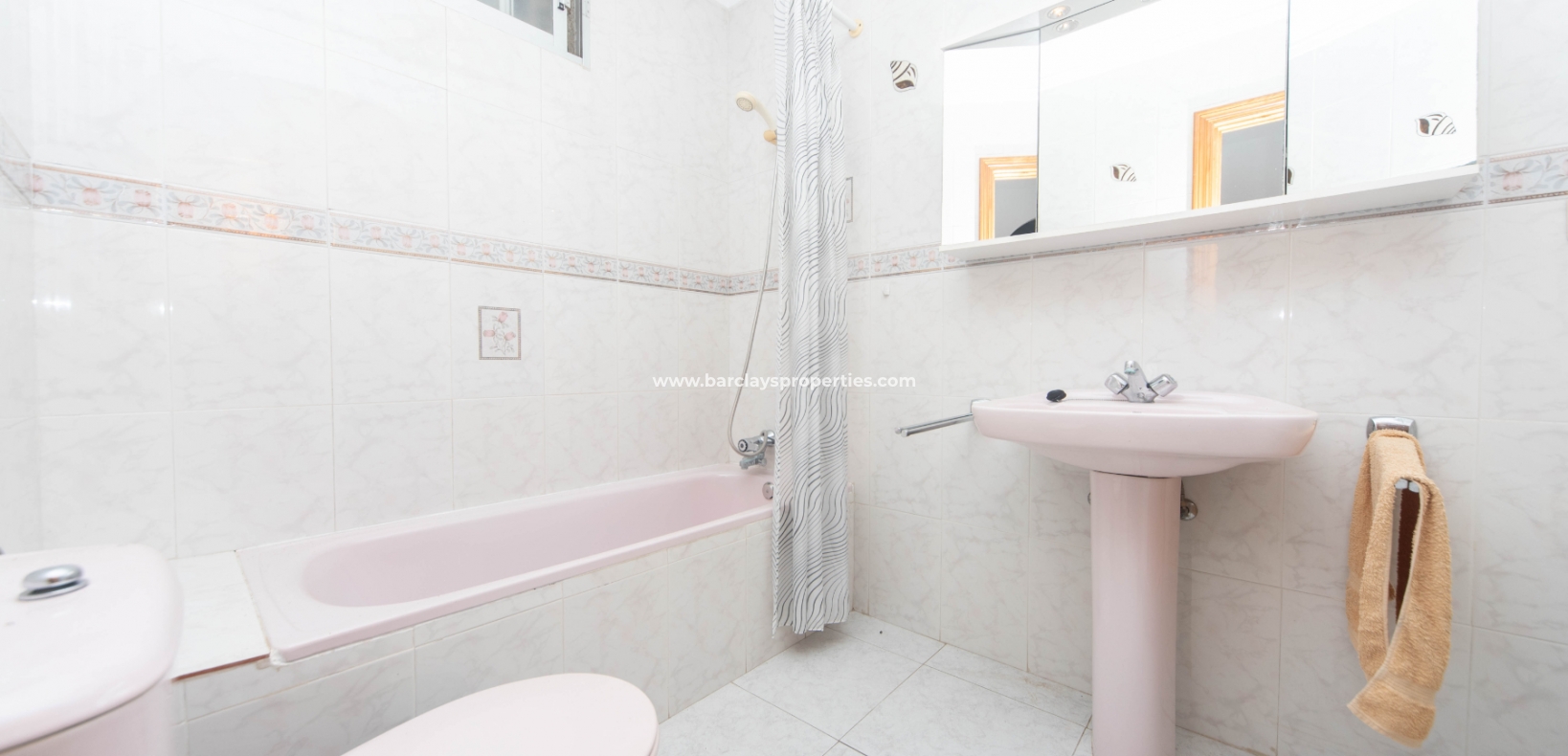 Wederverkoop - Vrijstaande Villa - Urb. La Marina