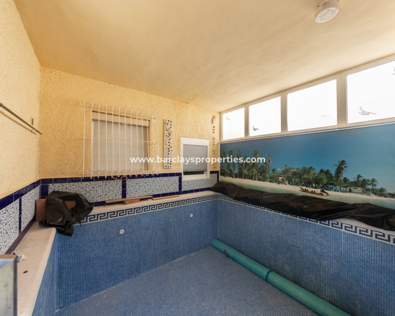 Wederverkoop - Vrijstaande Villa - Urb. La Marina