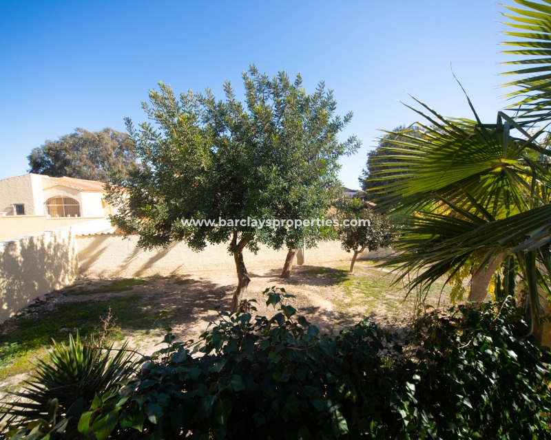 Wederverkoop - Vrijstaande Villa - Urb. La Marina