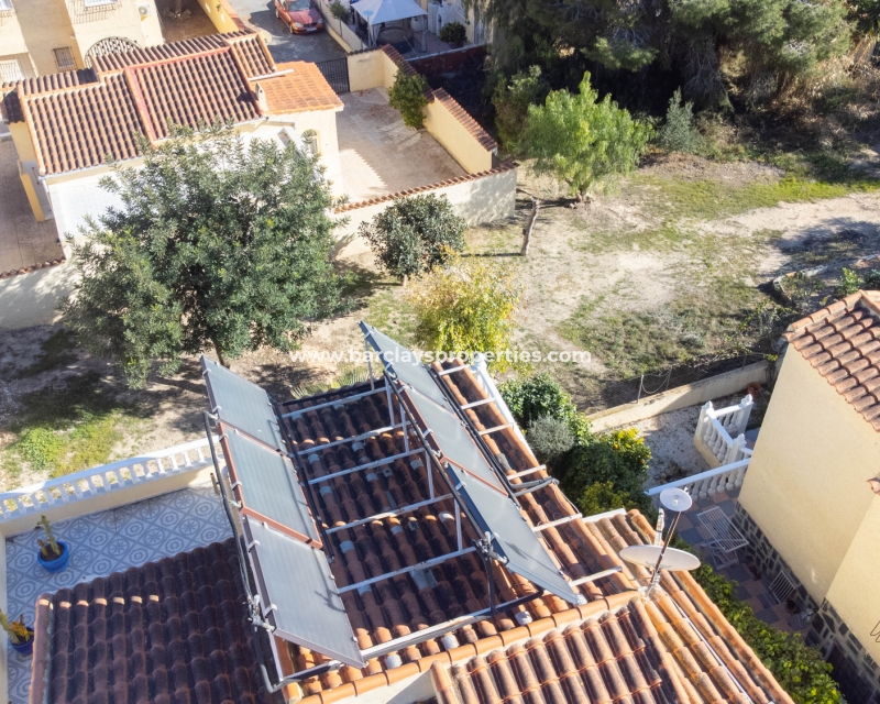 Wederverkoop - Vrijstaande Villa - Urb. La Marina