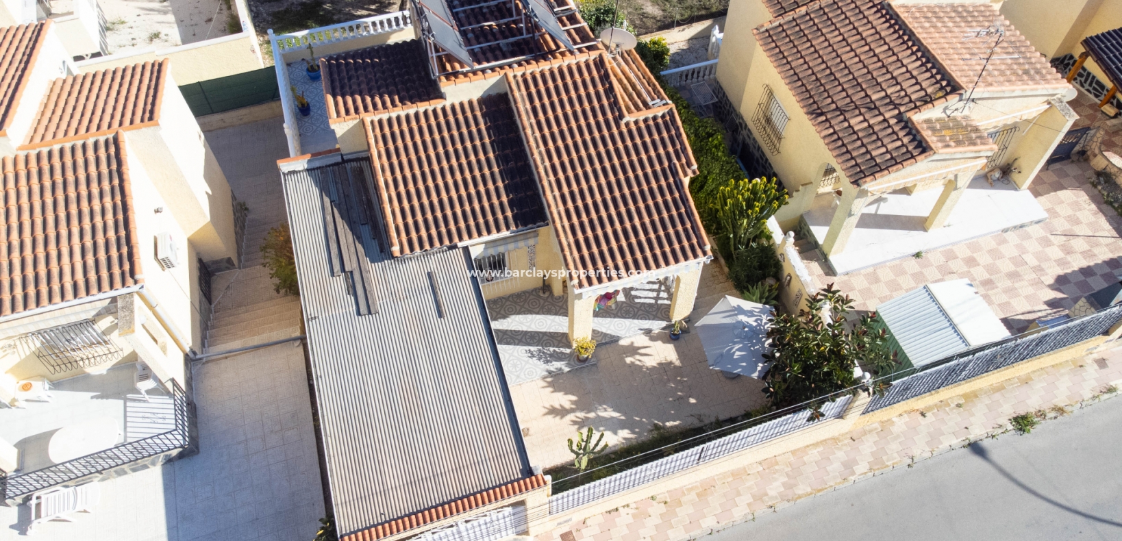 Wederverkoop - Vrijstaande Villa - Urb. La Marina