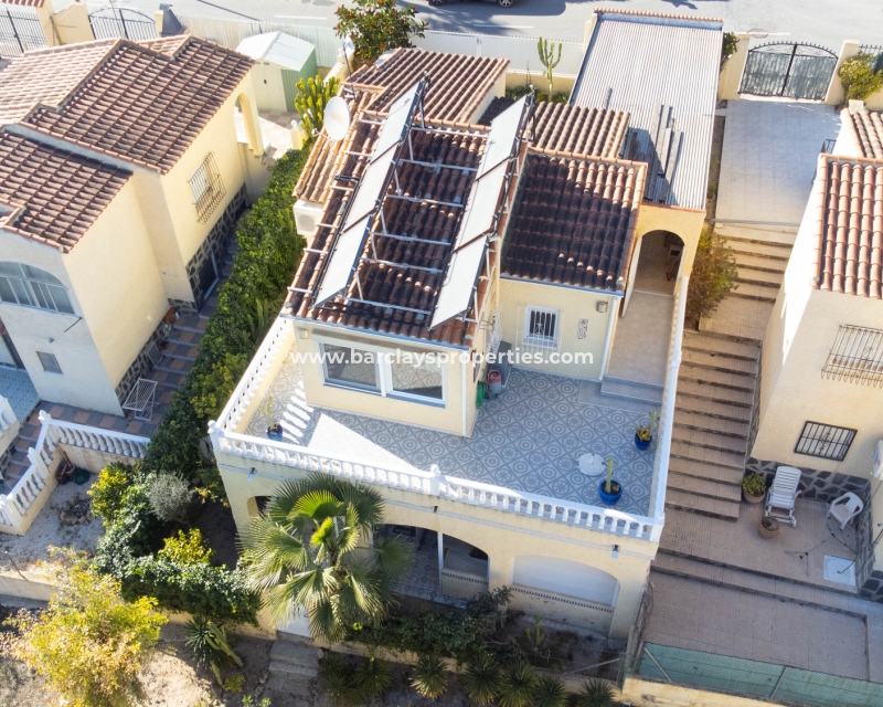 Wederverkoop - Vrijstaande Villa - Urb. La Marina