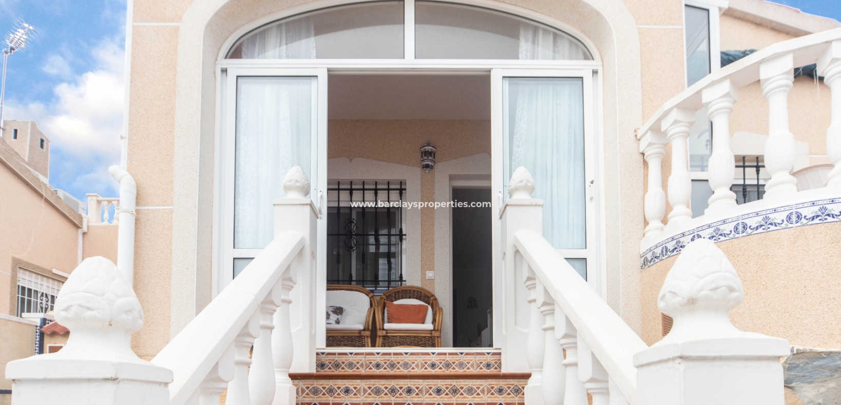 Wederverkoop - Vrijstaande Villa - Urb. La Marina