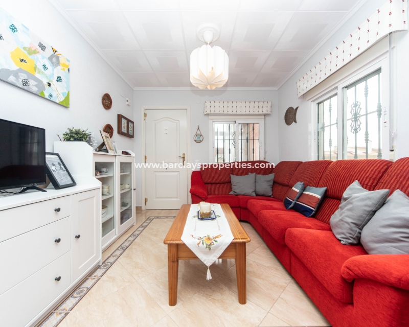 Wederverkoop - Vrijstaande Villa - Urb. La Marina