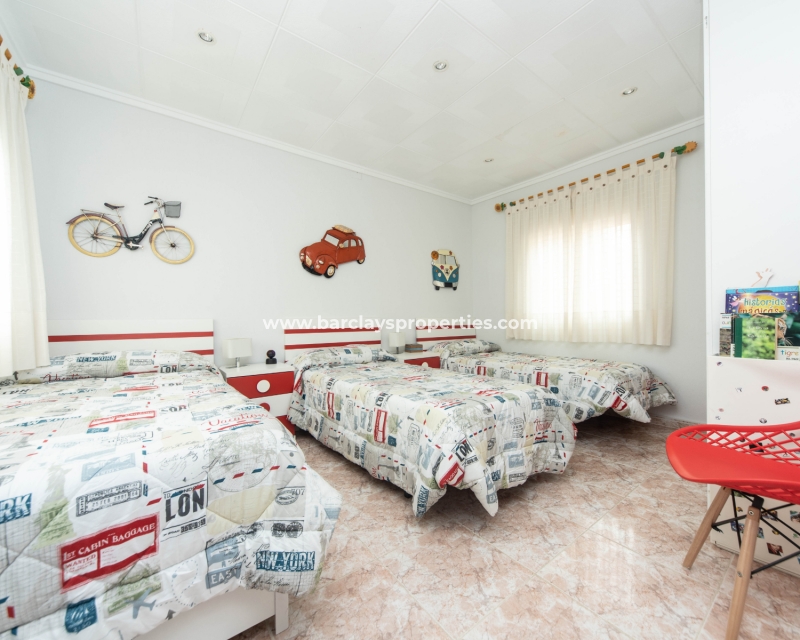 Wederverkoop - Vrijstaande Villa - Urb. La Marina