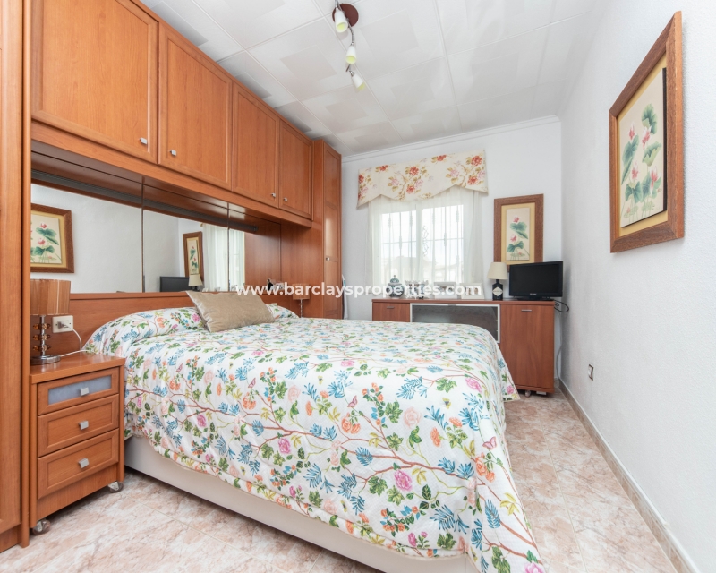 Wederverkoop - Vrijstaande Villa - Urb. La Marina