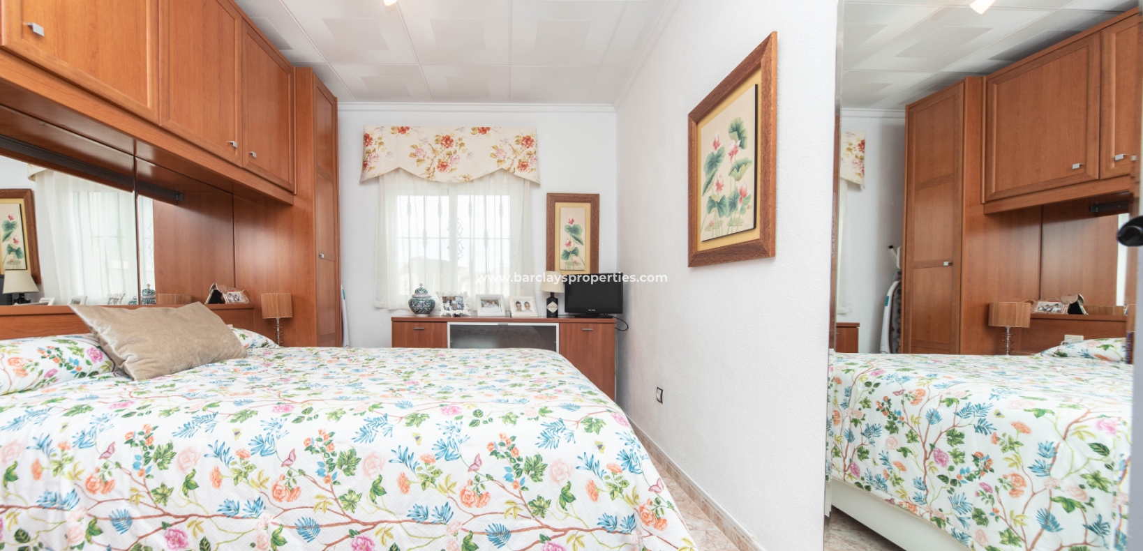 Wederverkoop - Vrijstaande Villa - Urb. La Marina