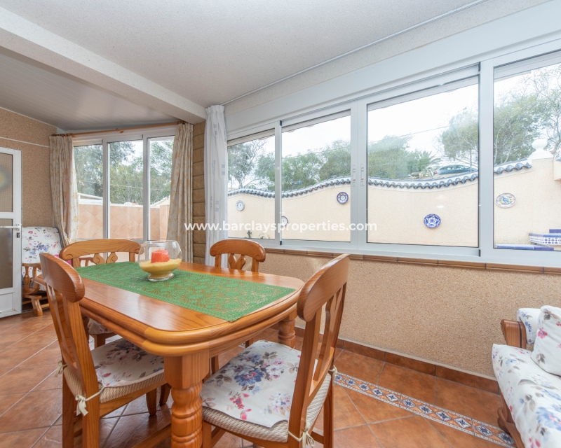 Wederverkoop - Vrijstaande Villa - Urb. La Marina