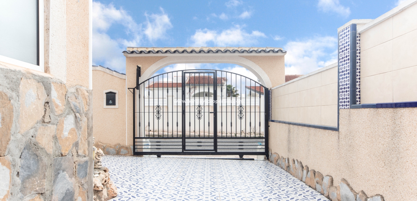 Wederverkoop - Vrijstaande Villa - Urb. La Marina