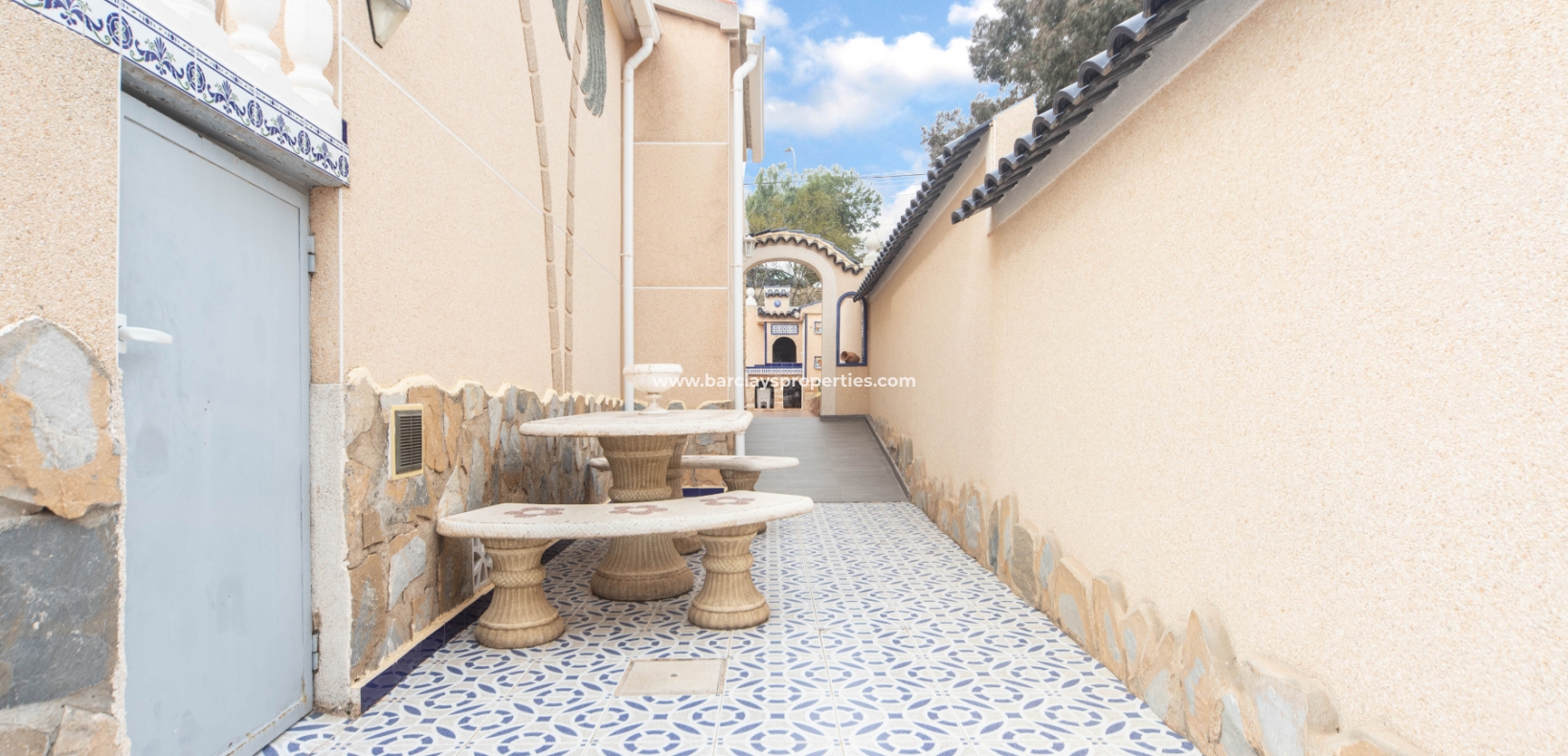 Wederverkoop - Vrijstaande Villa - Urb. La Marina