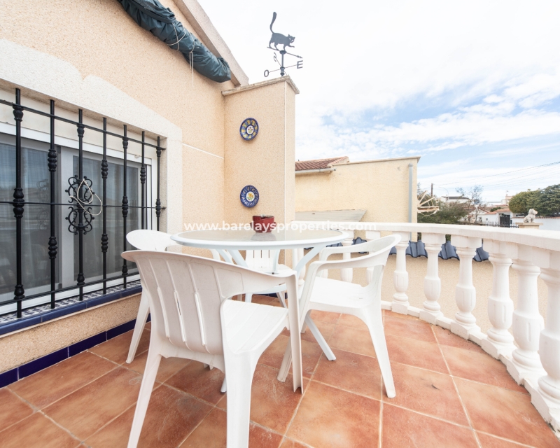 Wederverkoop - Vrijstaande Villa - Urb. La Marina