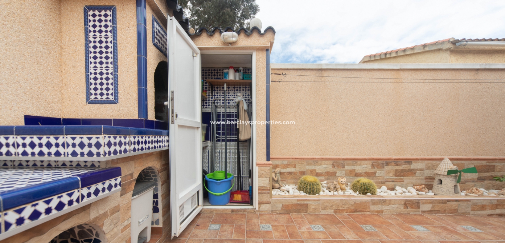 Wederverkoop - Vrijstaande Villa - Urb. La Marina