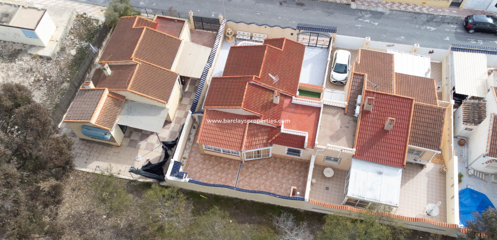 Wederverkoop - Vrijstaande Villa - Urb. La Marina