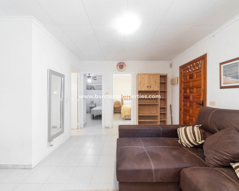 Wederverkoop - Vrijstaande Villa - Urb. La Marina