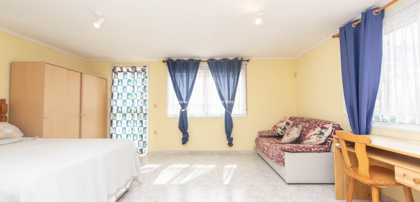 Wederverkoop - Vrijstaande Villa - Urb. La Marina