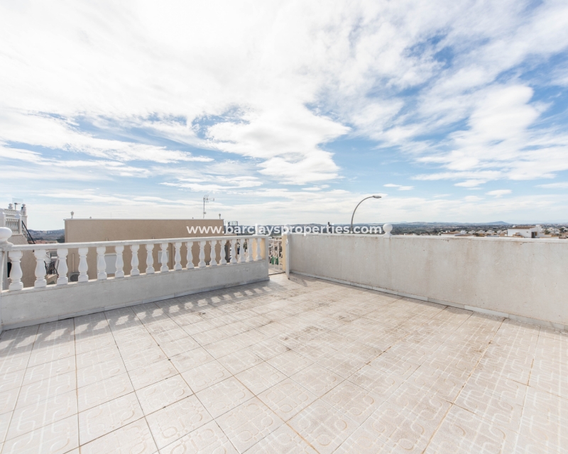 Wederverkoop - Vrijstaande Villa - Urb. La Marina