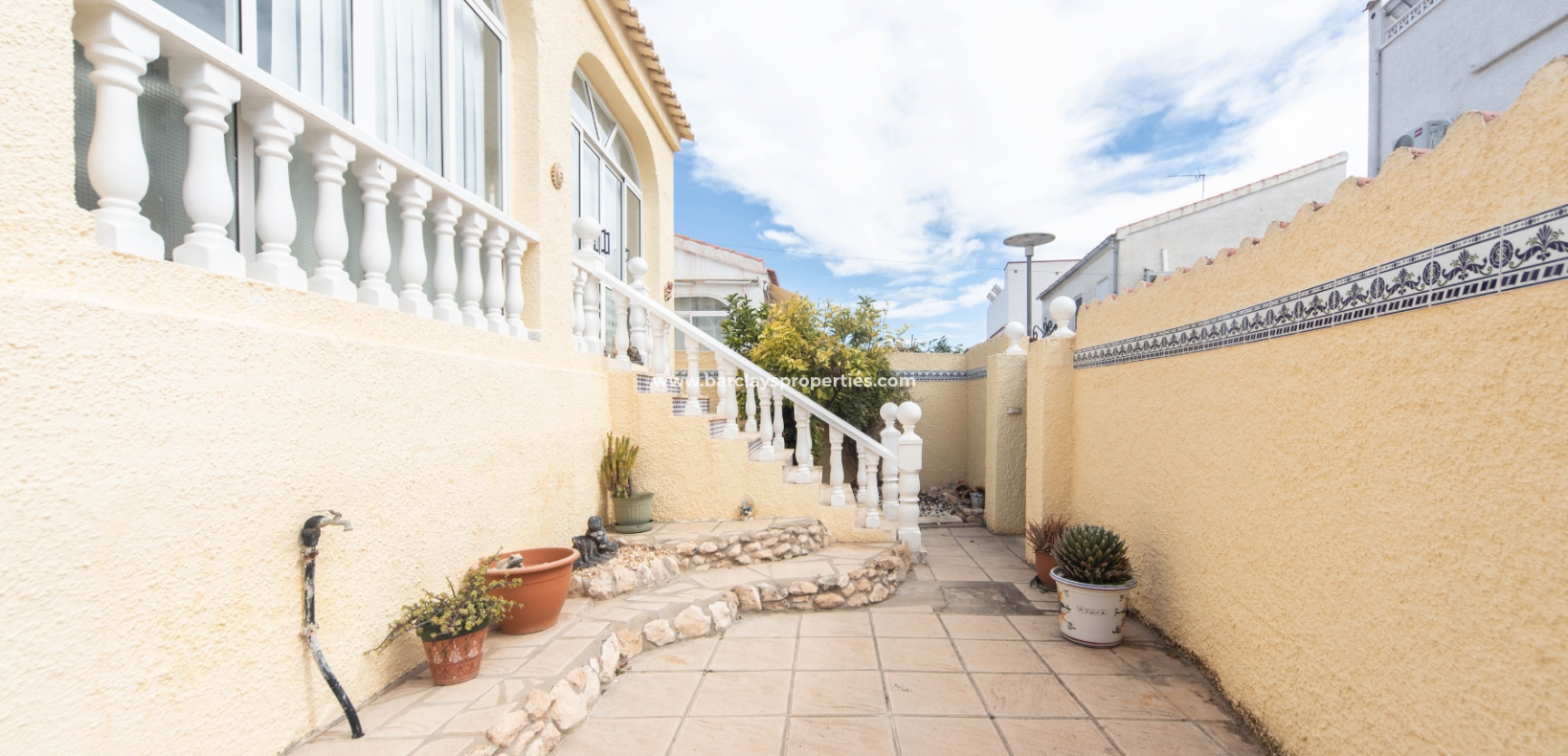 Wederverkoop - Vrijstaande Villa - Urb. La Marina