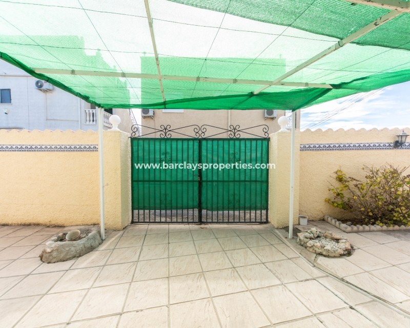 Wederverkoop - Vrijstaande Villa - Urb. La Marina