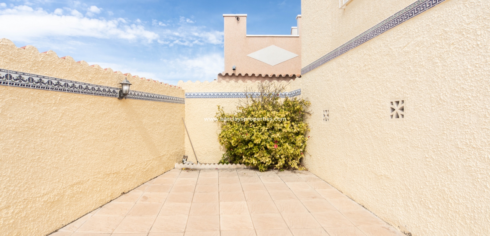 Wederverkoop - Vrijstaande Villa - Urb. La Marina