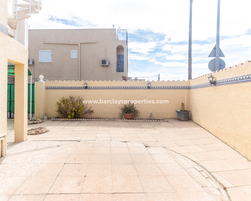 Wederverkoop - Vrijstaande Villa - Urb. La Marina